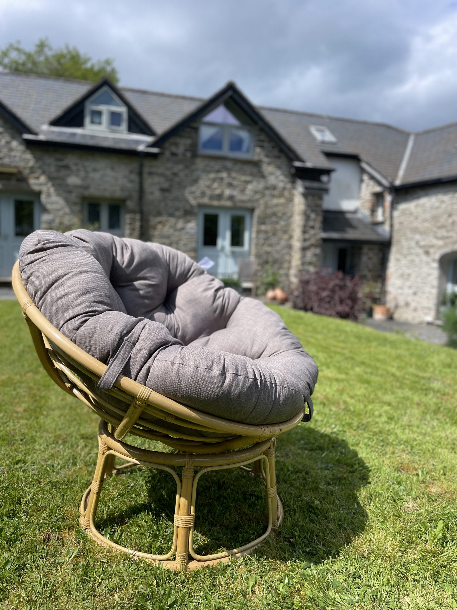 Papasan Chair with Linen Style Cushion & Velcro Straps